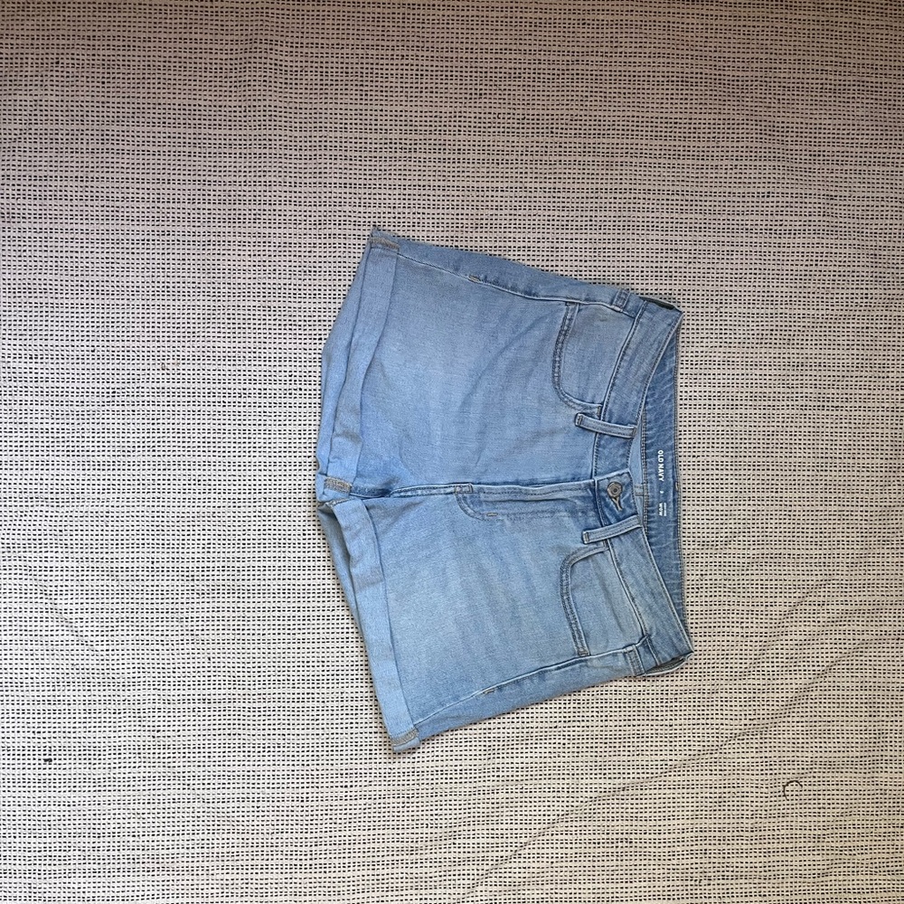 Women's Light Wash Denim Shorts